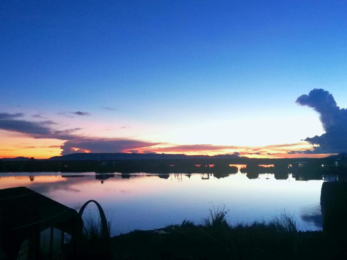 Los Uros Пуно Екстер'єр фото