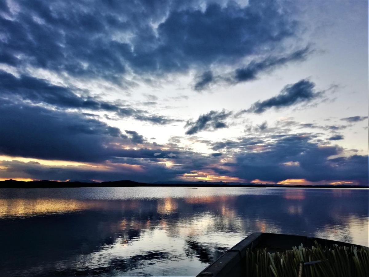 Los Uros Пуно Екстер'єр фото