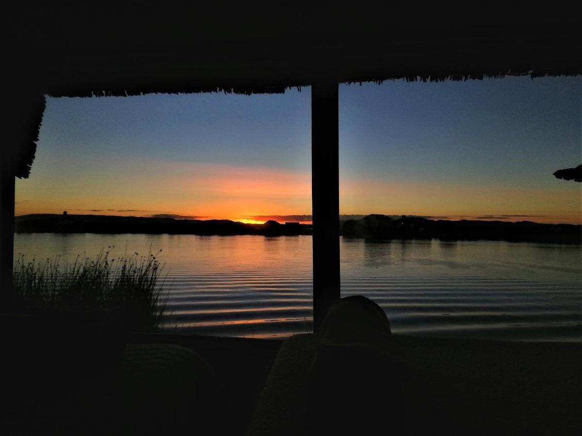 Los Uros Пуно Екстер'єр фото